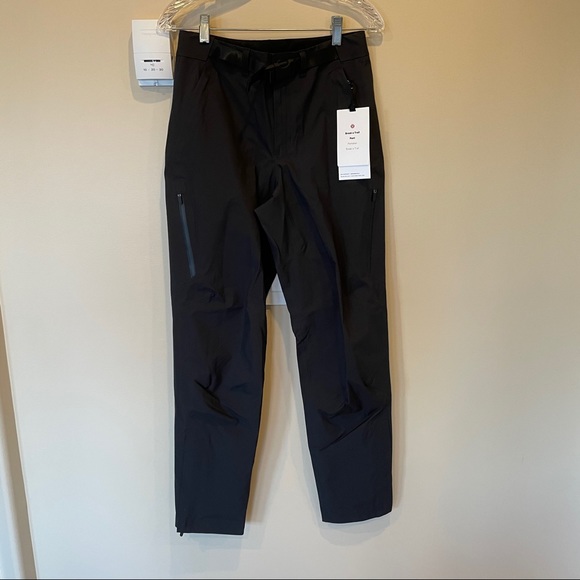 Lululemon Break A Trail Pant 
